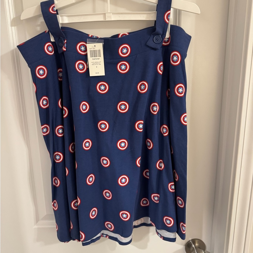 Hot Topic Captain America Skirt With Suspenders